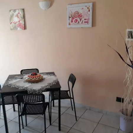 3 Camera Con Cucina Vicino Centro Citta Ampio Parcheggio מלון דירות *